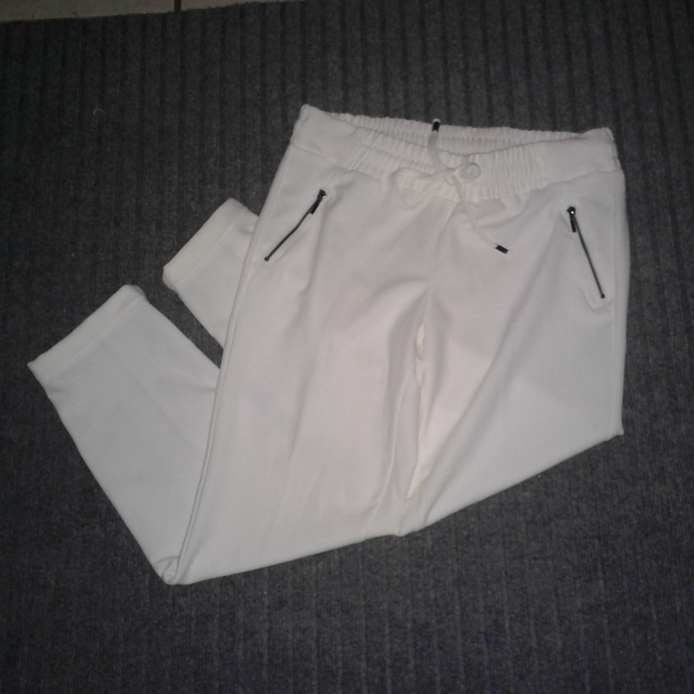 White Stretchy sweatpants/pants